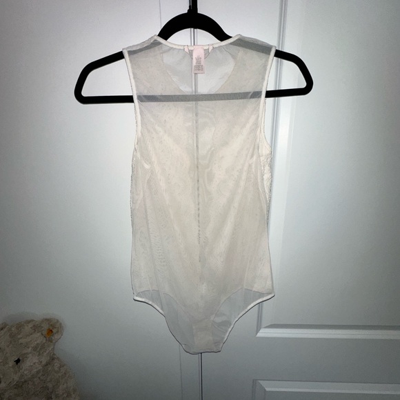 🤍 Victoria’s Secret Lace Mesh Bodysuit – Size XL – Like New - Picture 4 of 4